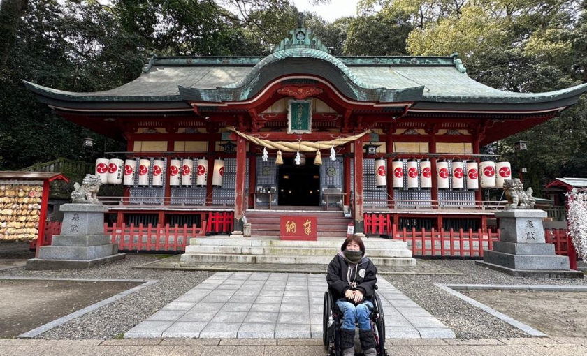 八幡朝見神社